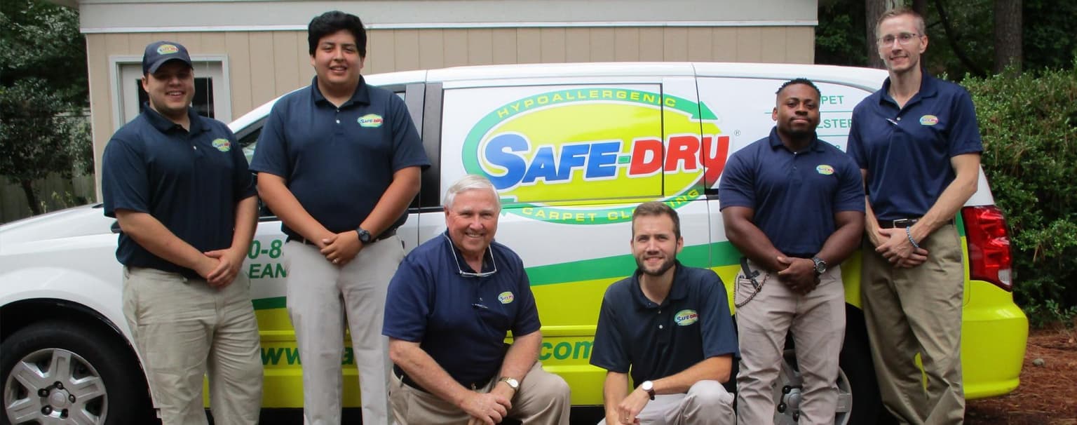 Safe-Dry Green Hills crew